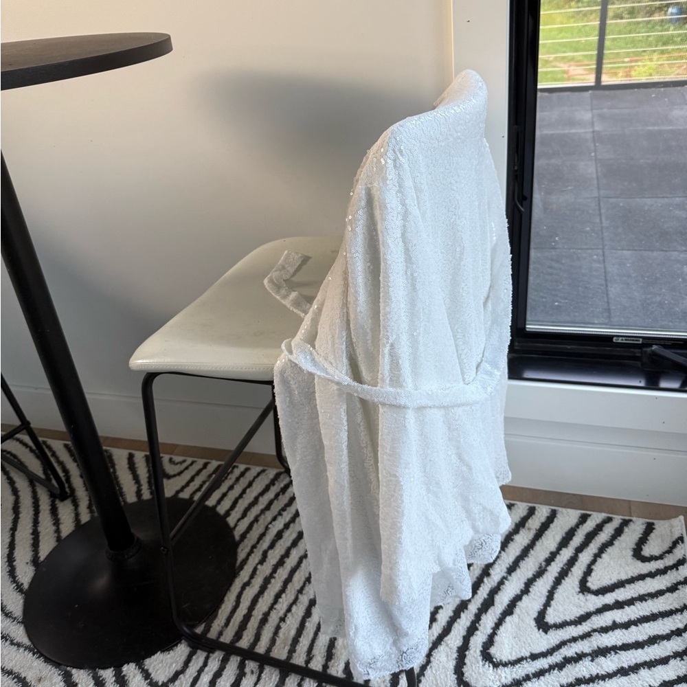 Elegant White Textured Robe